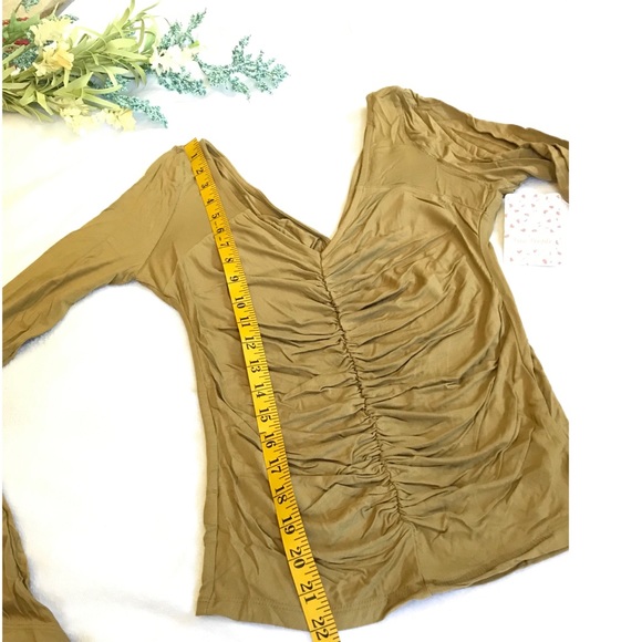 Free People What A Babe Top HP 10/11/18 - Picture 6 of 9